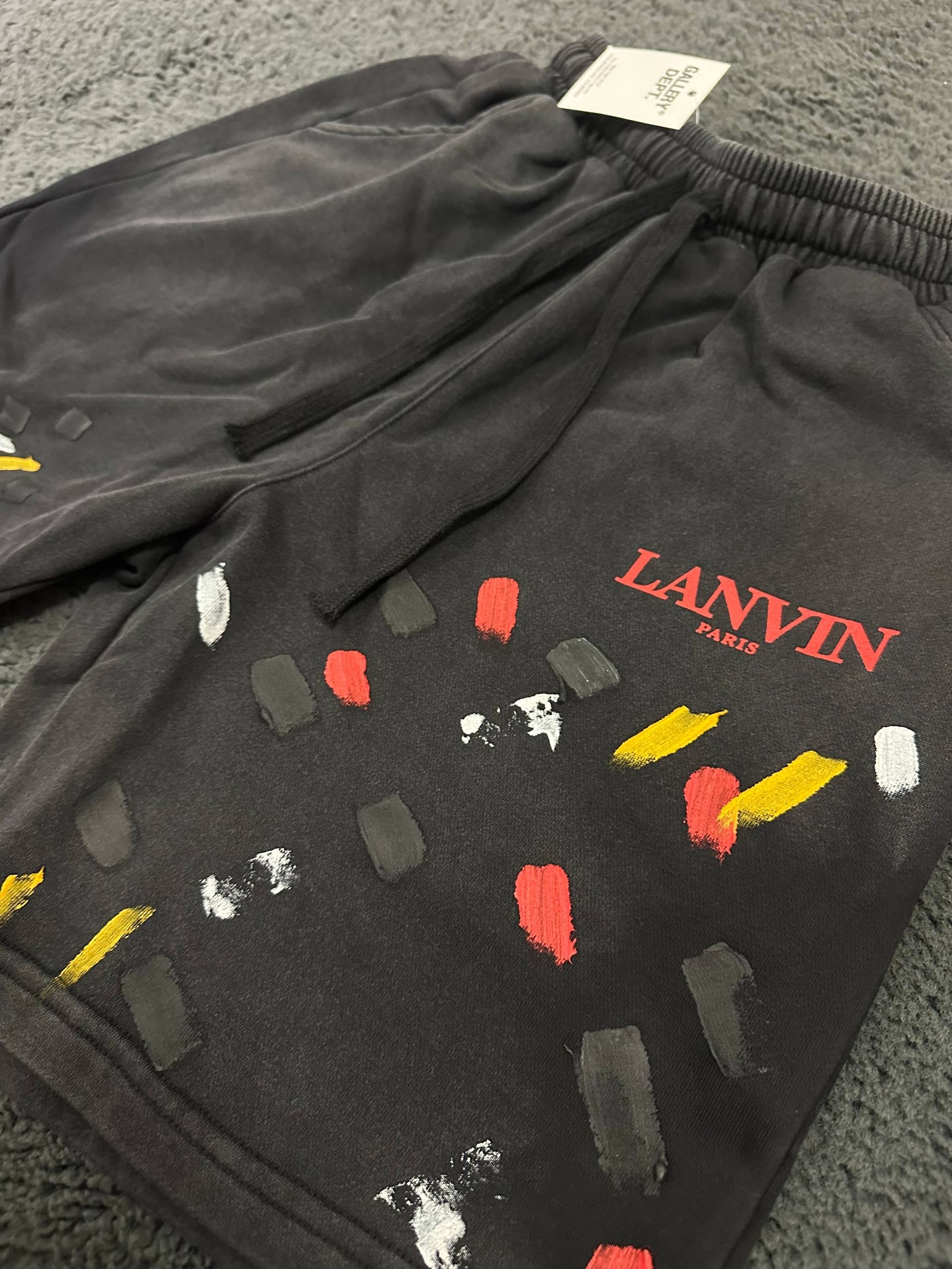 Sorti Lanvin