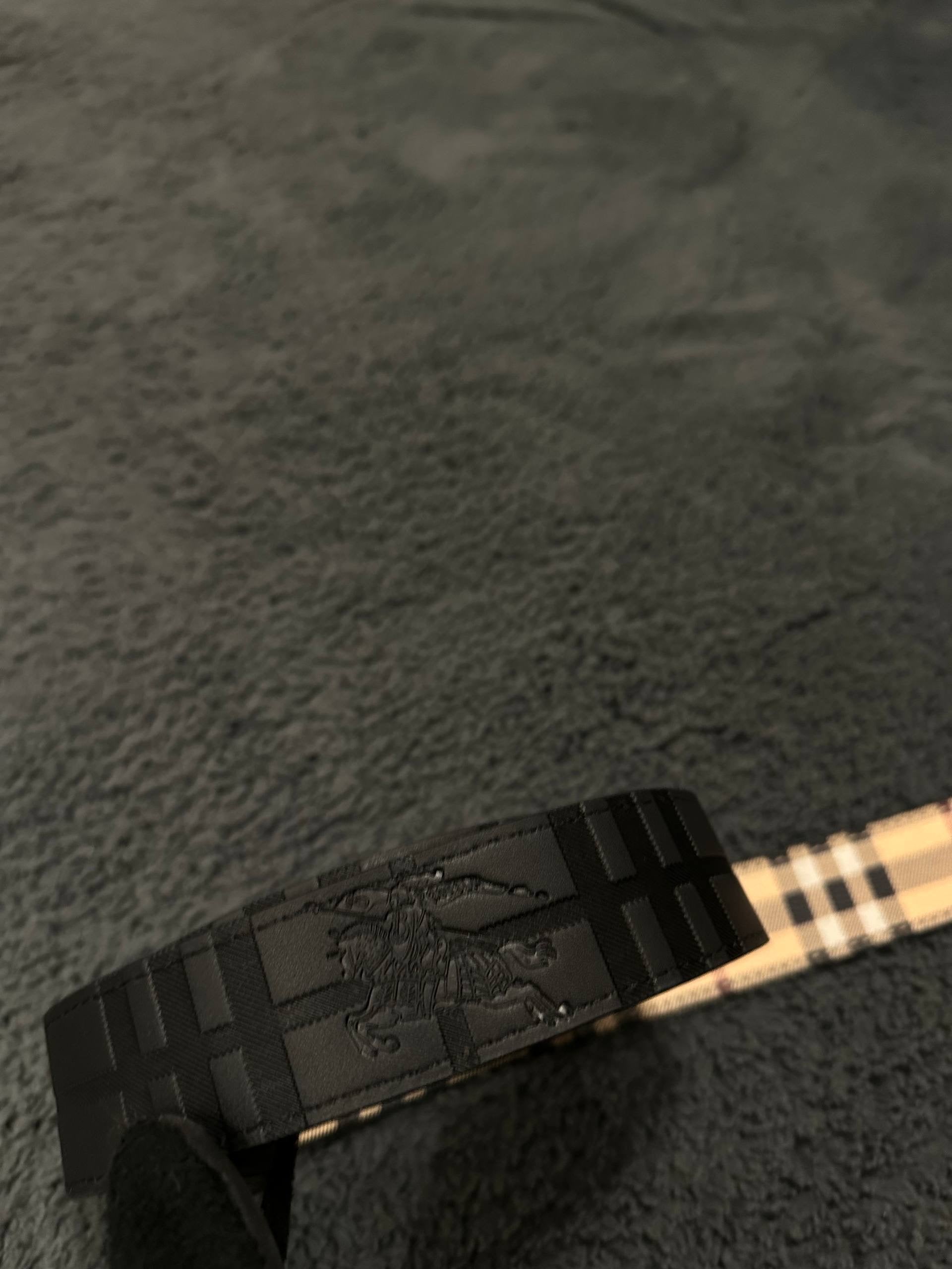 Centura Burberry