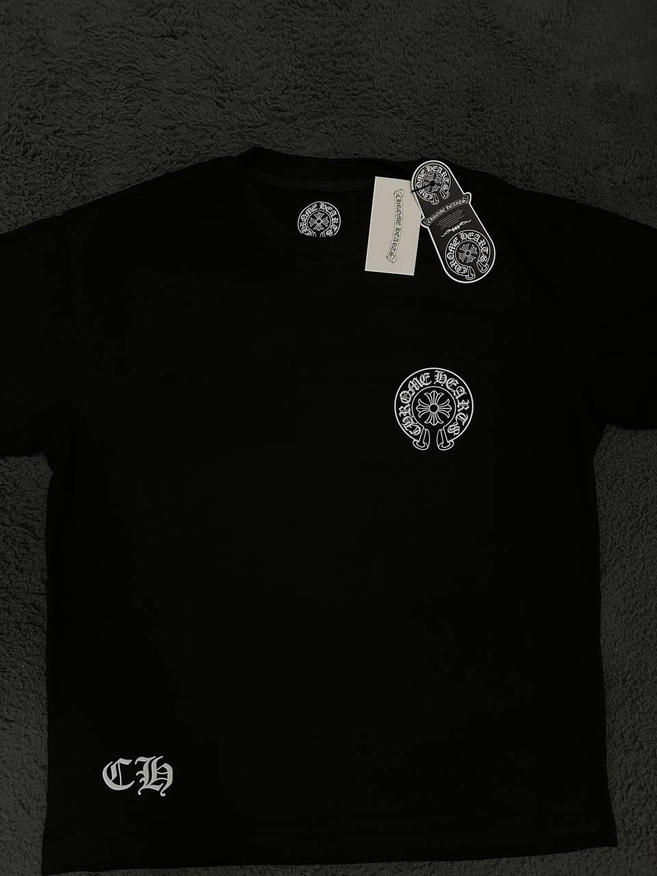Tricou CH
