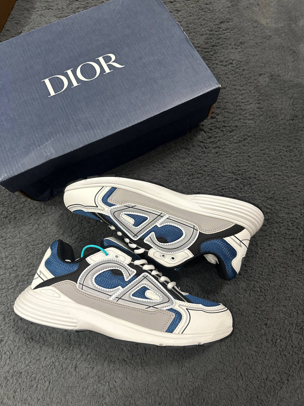 Dior