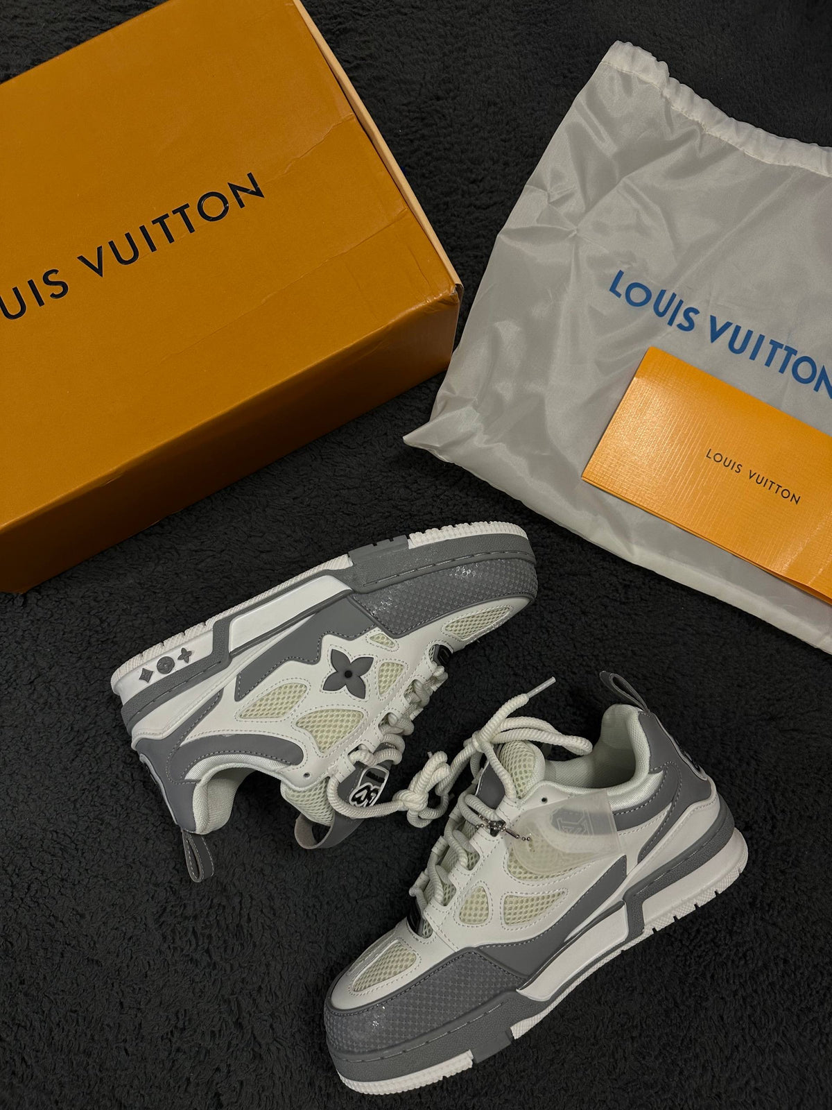 LV