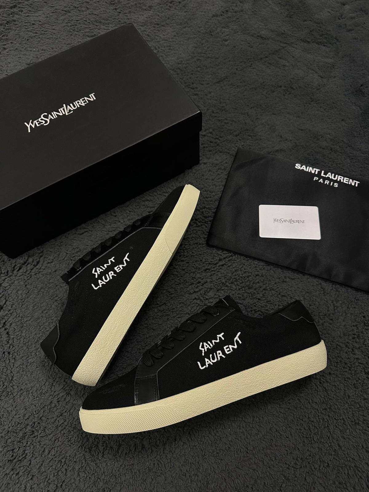 Saint Laurent