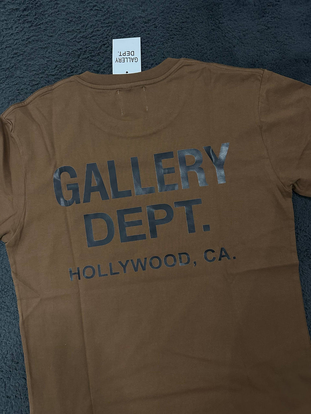 Tricou Gallery Dept