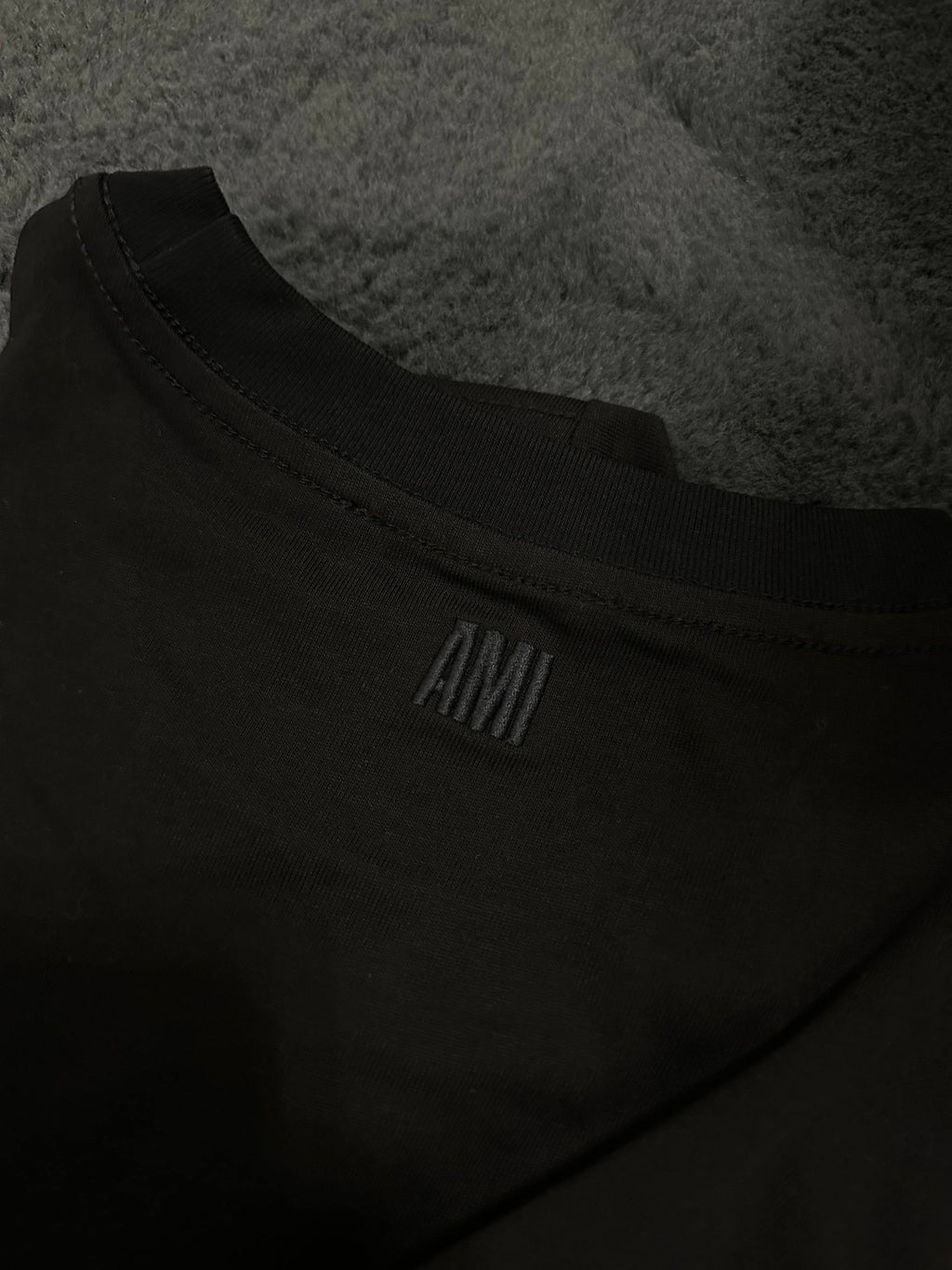 Tricou Ami