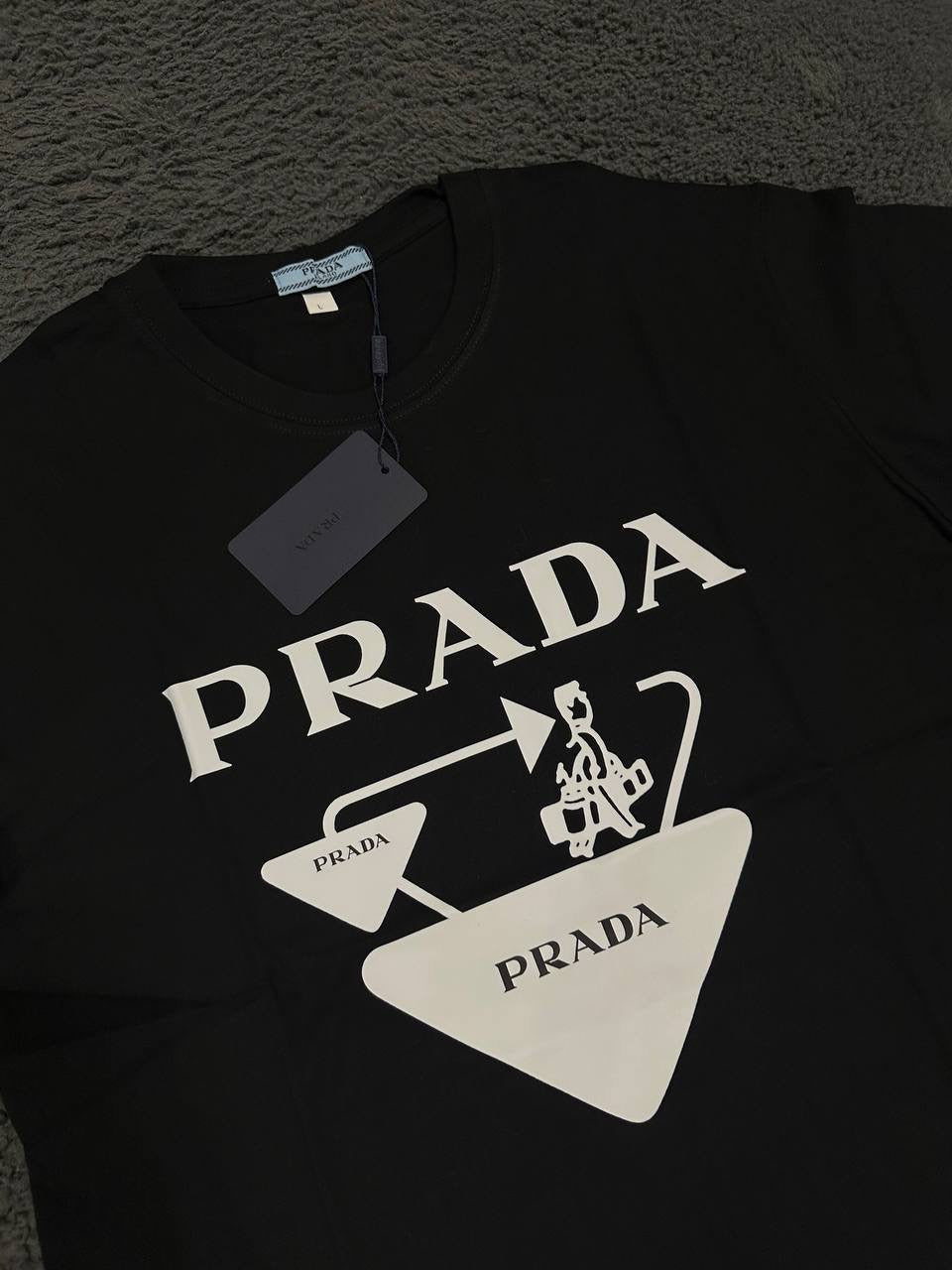 Tricou Prada