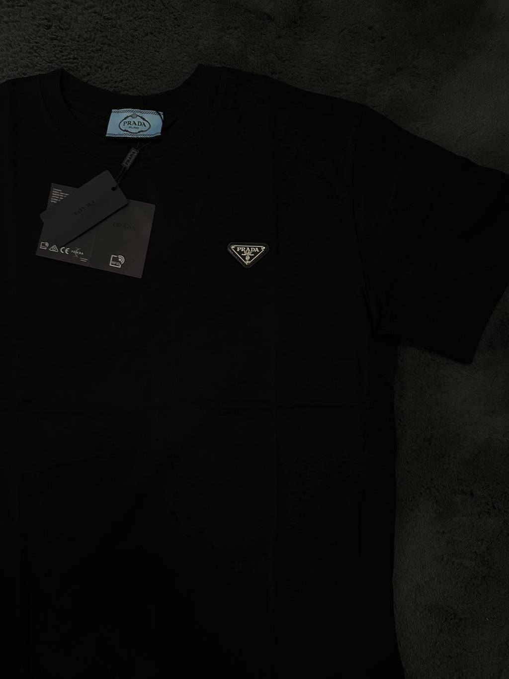 Tricou Prada