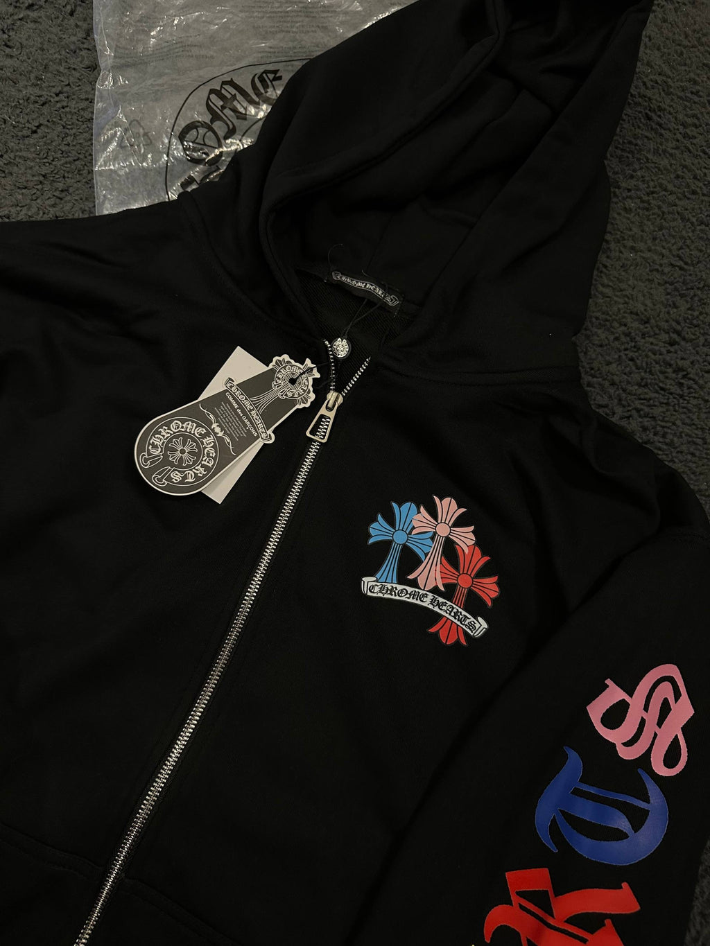 Vesta Chrome Hearts